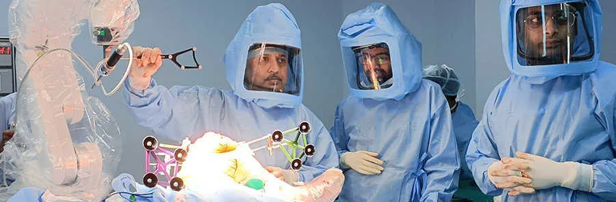 best-robotic-surgeon-dr-shekhar