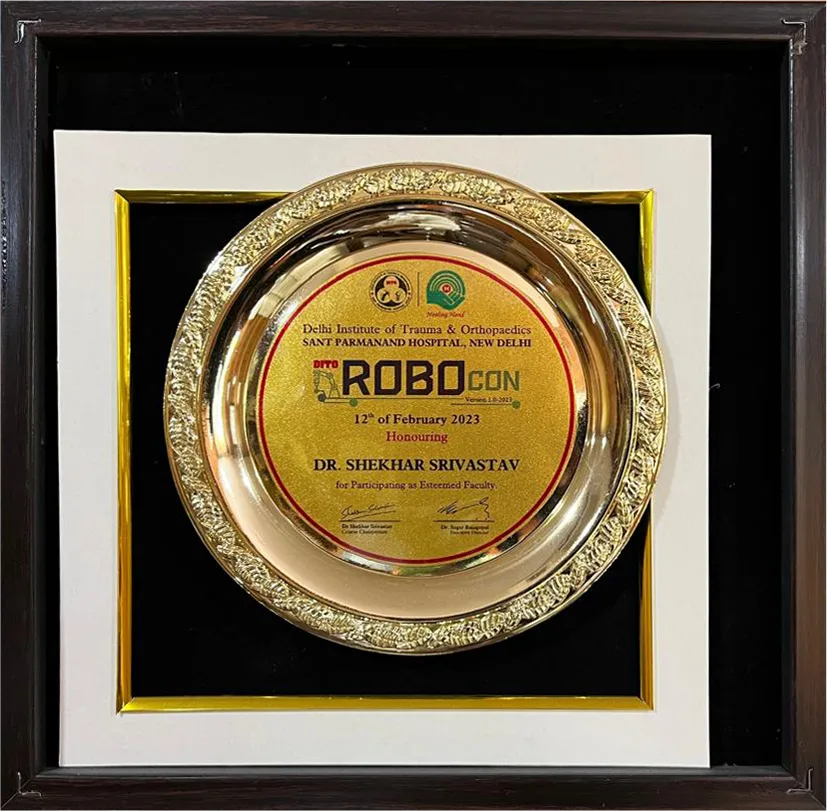 award-8